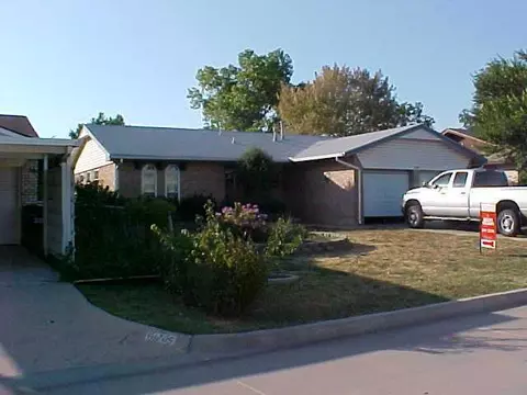 1709 Gale, Moore, OK 73160 photo 1