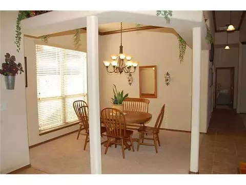 4603 Timber Ridge Rd, Tuttle, OK 73089 photo 7