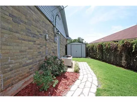 319 Elder Ln, Mustang, OK 73064 photo 18