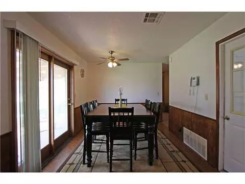 319 Elder Ln, Mustang, OK 73064 photo 3