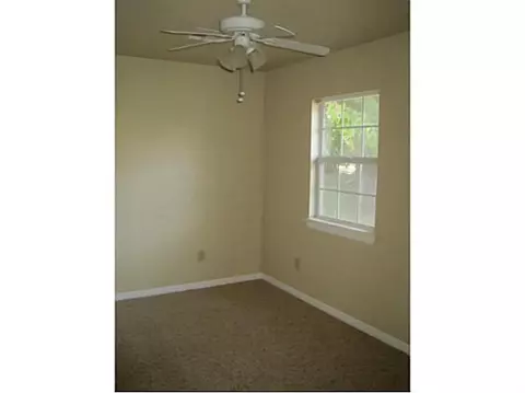609 E Park St, Tecumseh, OK 74873 photo 7