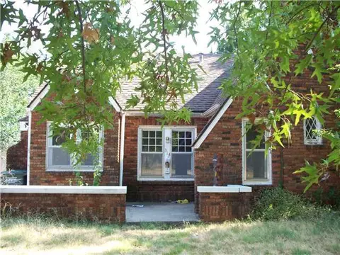 312 E 6th St, Edmond, OK 73034 photo 1