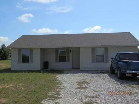 21145 Perry Dr, Tecumseh, OK 74873 photo 2