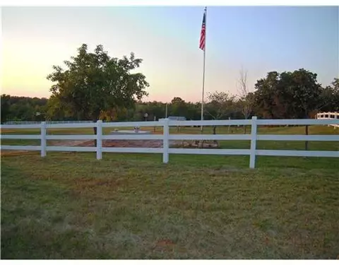 10 Shady Grove Rd, Mcloud, OK 74851 photo 15
