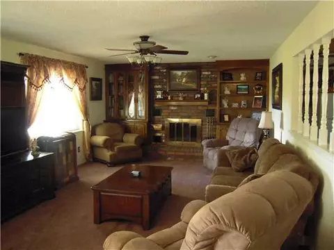 10 Shady Grove Rd, Mcloud, OK 74851 photo 8