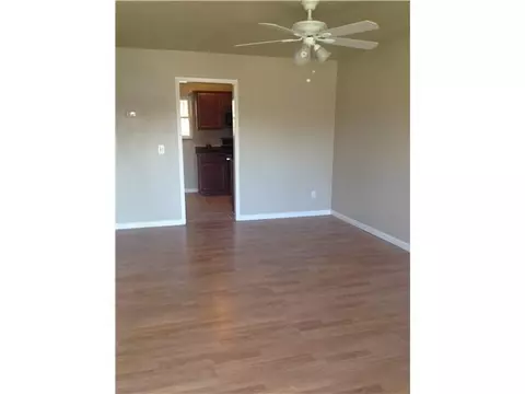7128 18th St, Bethany, OK 73008 photo 4