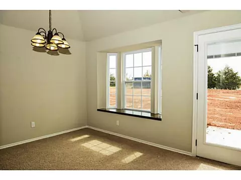 414 Tecumseh Meadows Ct, Norman, OK 73069 photo 7