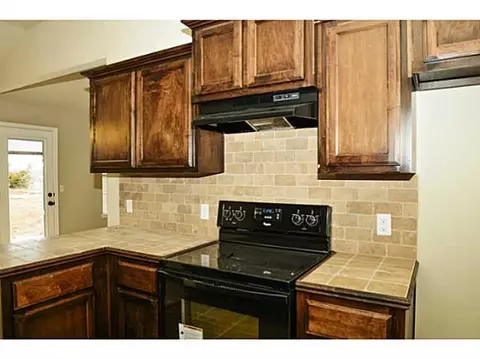 414 Tecumseh Meadows Ct, Norman, OK 73069 photo 9