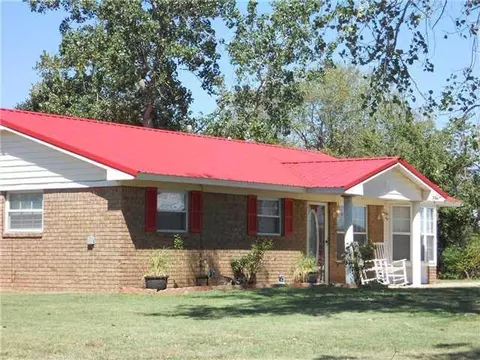 104 Pickard Dr, Mcloud, OK 74851 photo 1