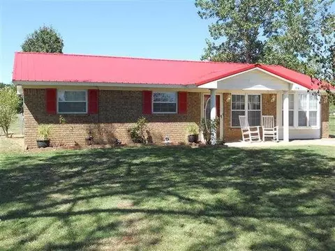 104 Pickard Dr, Mcloud, OK 74851 photo 2