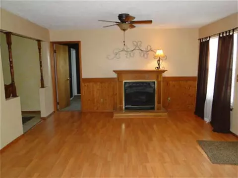 104 Pickard Dr, Mcloud, OK 74851 photo 9