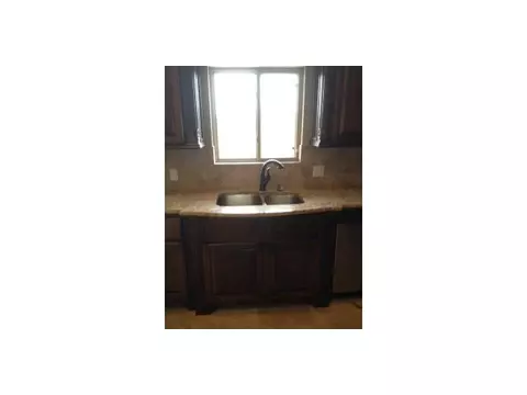 3013 Brookstone Ct, Moore, OK 73160 photo 10