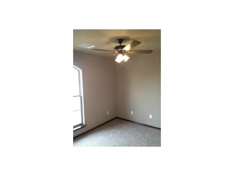 3013 Brookstone Ct, Moore, OK 73160 photo 17