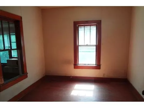 314 N Maple St, Commerce, OK 74339 photo 6
