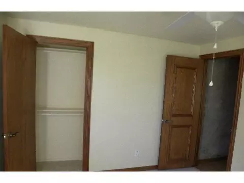 409 Lynda Way, Tuttle, OK 73089 photo 6
