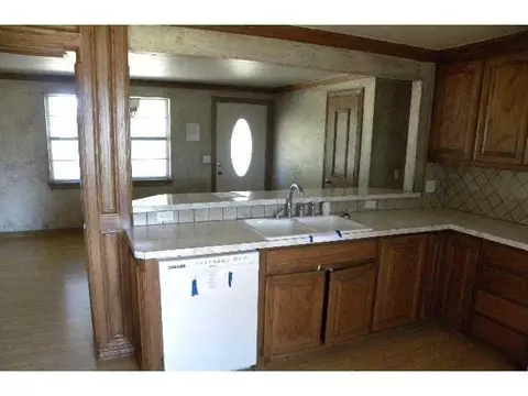 409 Lynda Way, Tuttle, OK 73089 photo 4