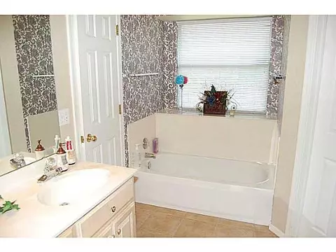 3401 Shadow St, Norman, OK 73071 photo 9