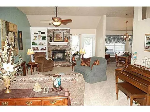3401 Shadow St, Norman, OK 73071 photo 2