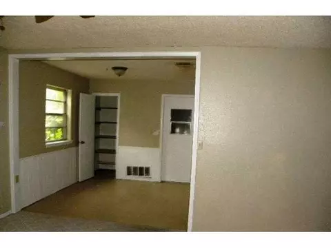 119 Folsom Dr, Mcloud, OK 74851 photo 4
