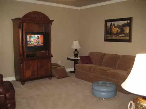 4305 Nugget Ln, Tuttle, OK 73089 photo 3