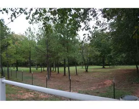 6832 N Pottawatomie Rd, Harrah, OK 73045 photo 14