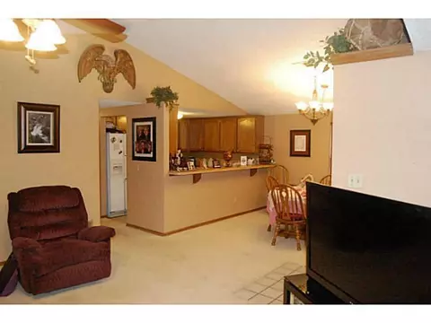2109 Parkview Dr, Moore, OK 73170 photo 6