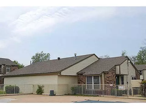 Undisclosed, Norman, OK 73071 photo 5
