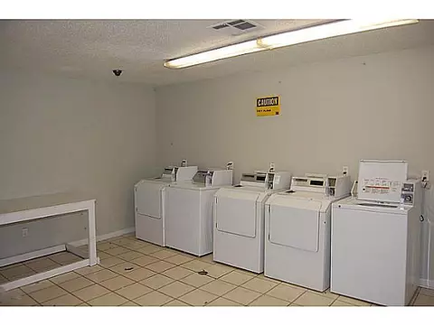 Undisclosed, Norman, OK 73071 photo 9