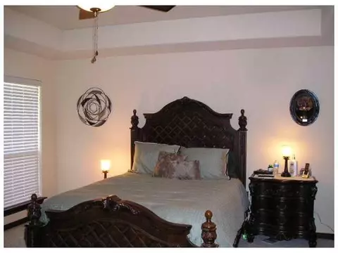 4607 Creekside Dr, Tuttle, OK 73089 photo 9