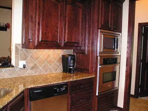4607 Creekside Dr, Tuttle, OK 73089 photo 4