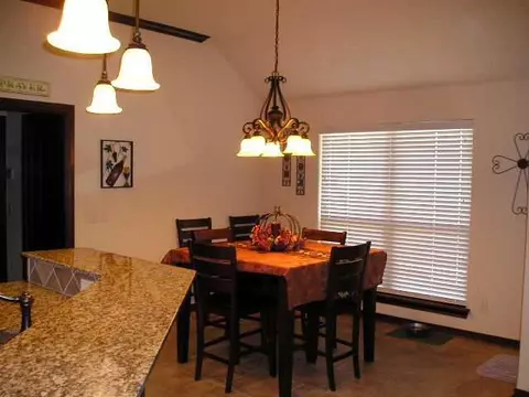 4607 Creekside Dr, Tuttle, OK 73089 photo 6