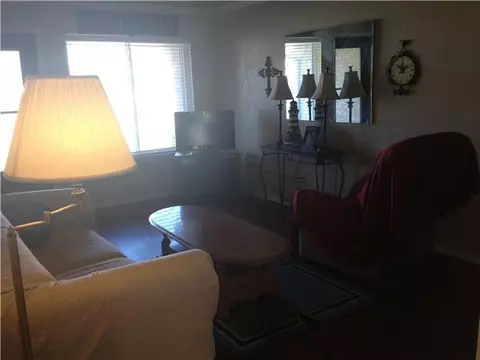 616 Sunset Dr, Edmond, OK 73003 photo 4