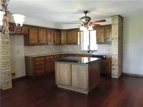 11508 Hackney Ln, Yukon, OK 73099 photo 5