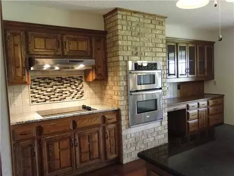 11508 Hackney Ln, Yukon, OK 73099 photo 3