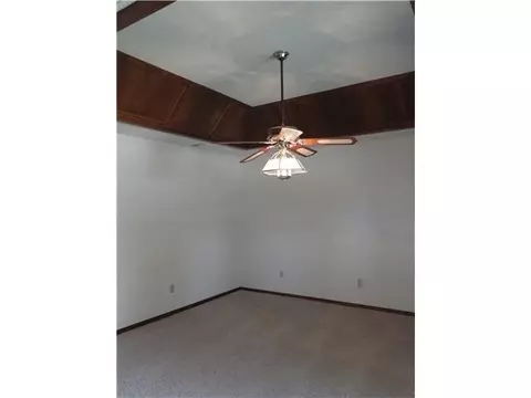 11508 Hackney Ln, Yukon, OK 73099 photo 12
