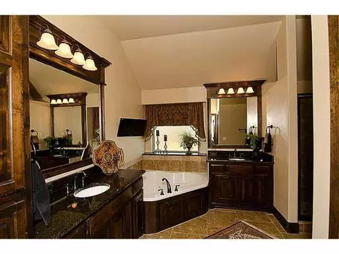 3860 Daniel Ct, Norman, OK 73072 photo 11
