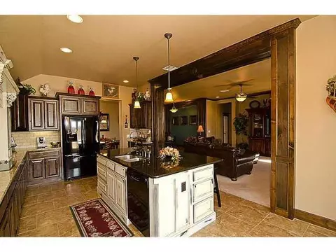 3860 Daniel Ct, Norman, OK 73072 photo 6
