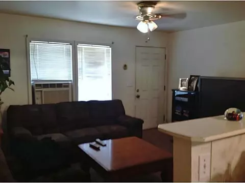 203 S 6th St, Mcloud, OK 74851 photo 7