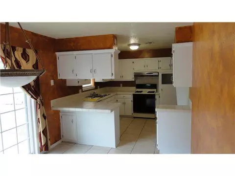 1213 Cavalier St, Moore, OK 73160 photo 19