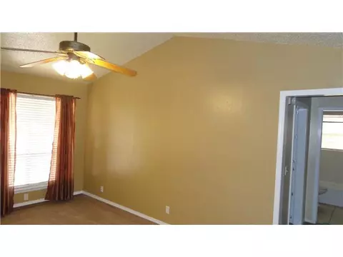 1213 Cavalier St, Moore, OK 73160 photo 16