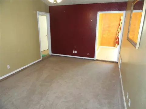 1213 Cavalier St, Moore, OK 73160 photo 9