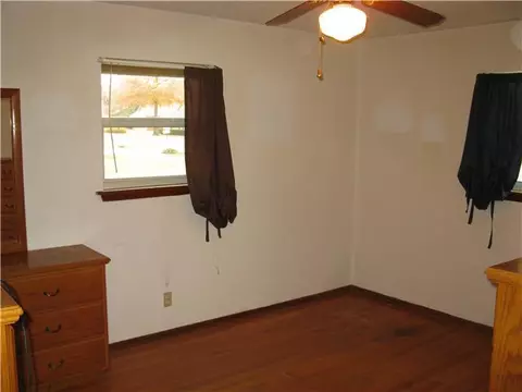 1018 Hampton Rd, Harrah, OK 73045 photo 6