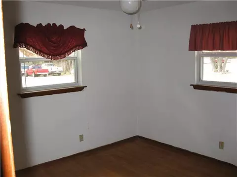 1018 Hampton Rd, Harrah, OK 73045 photo 8