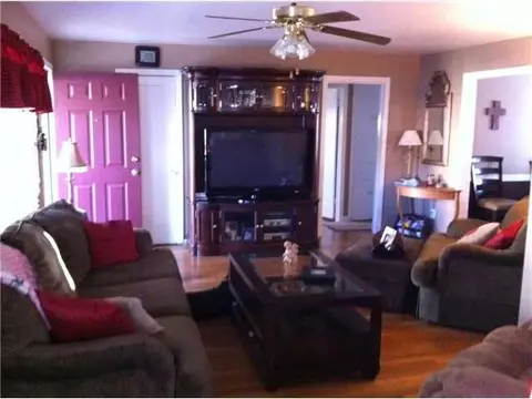 18 E Clegern Ave, Edmond, OK 73034 photo 3