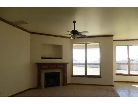 4610 Riverside Dr, Tuttle, OK 73089 photo 6