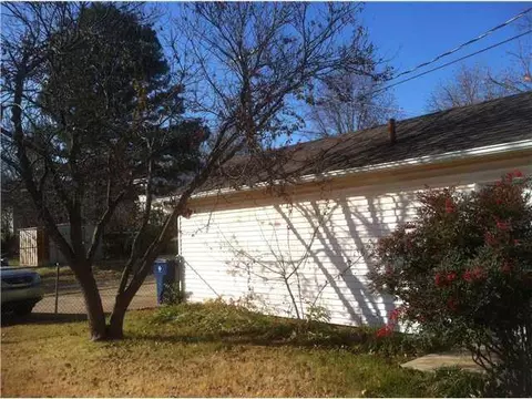 617 E Logan, Guthrie, OK 73044 photo 12