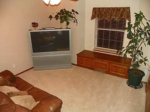 4 Loblolly Ln, Tuttle, OK 73089 photo 9