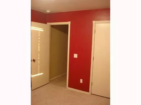 525 Allison Ln, Moore, OK 73160 photo 6