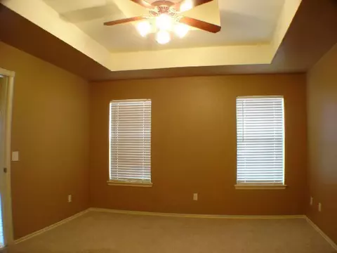 525 Allison Ln, Moore, OK 73160 photo 4