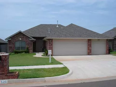 525 Allison Ln, Moore, OK 73160 photo 1